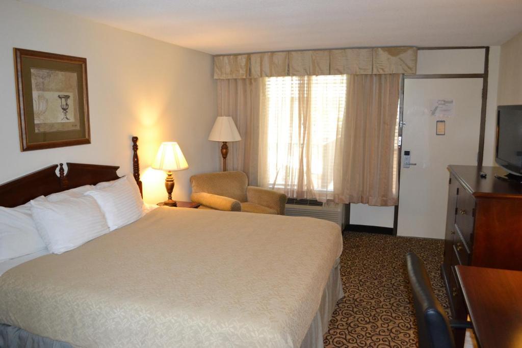 The Greenwood Hotel Bowling Green Room photo